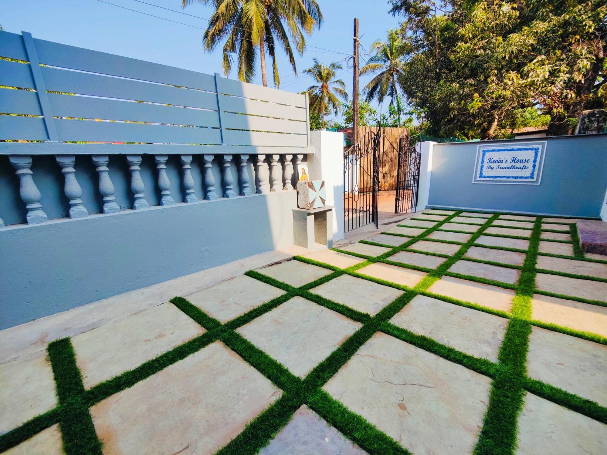 Kevin'S House By Travelkrafts Otel Anjuna Dış mekan fotoğraf